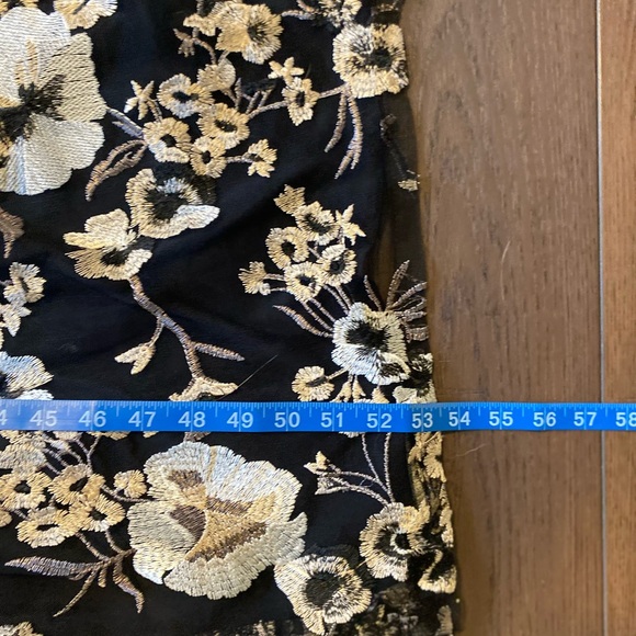 Adrianna Papell Modest Party dress, Black metallic embroidered gown - Picture 6 of 7